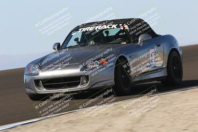 media/Oct-05-2025-Speed Ventures (Sun) [[aa9b841edf]]/Orange/Session 2 (Turn 2)/